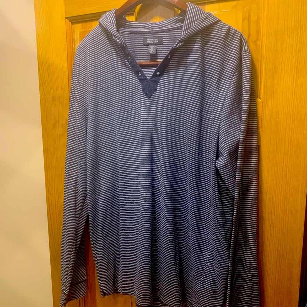 Kenneth Cole Reaction Hoodie Tee